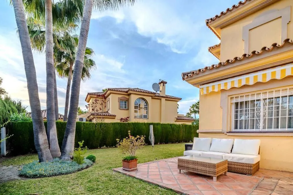 Cozy Villa In Marbella-Estepona Spain