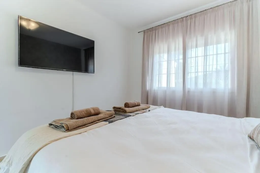 Cozy Villa In Marbella-Estepona Spain
